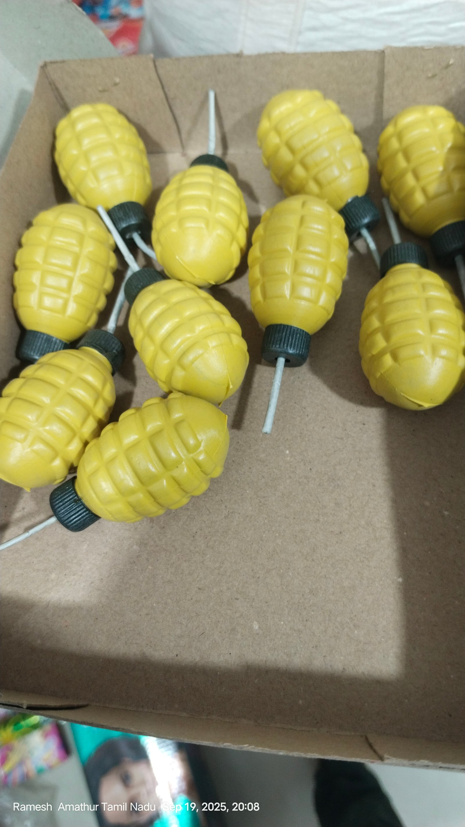 Militry Bomb / மிலிட்ரி வெடிகுண்டு